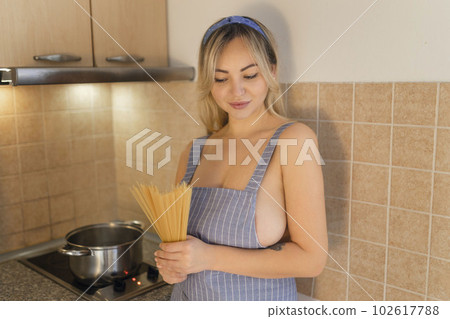 bobby smalley add big tits chef photo