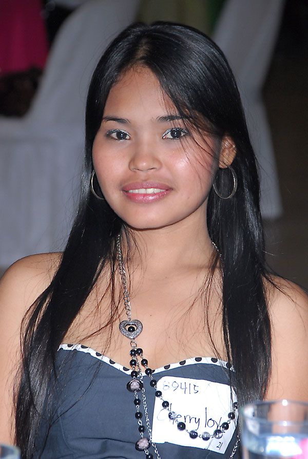 18 year old filipina fucked - beach double penetration teenage up skirt