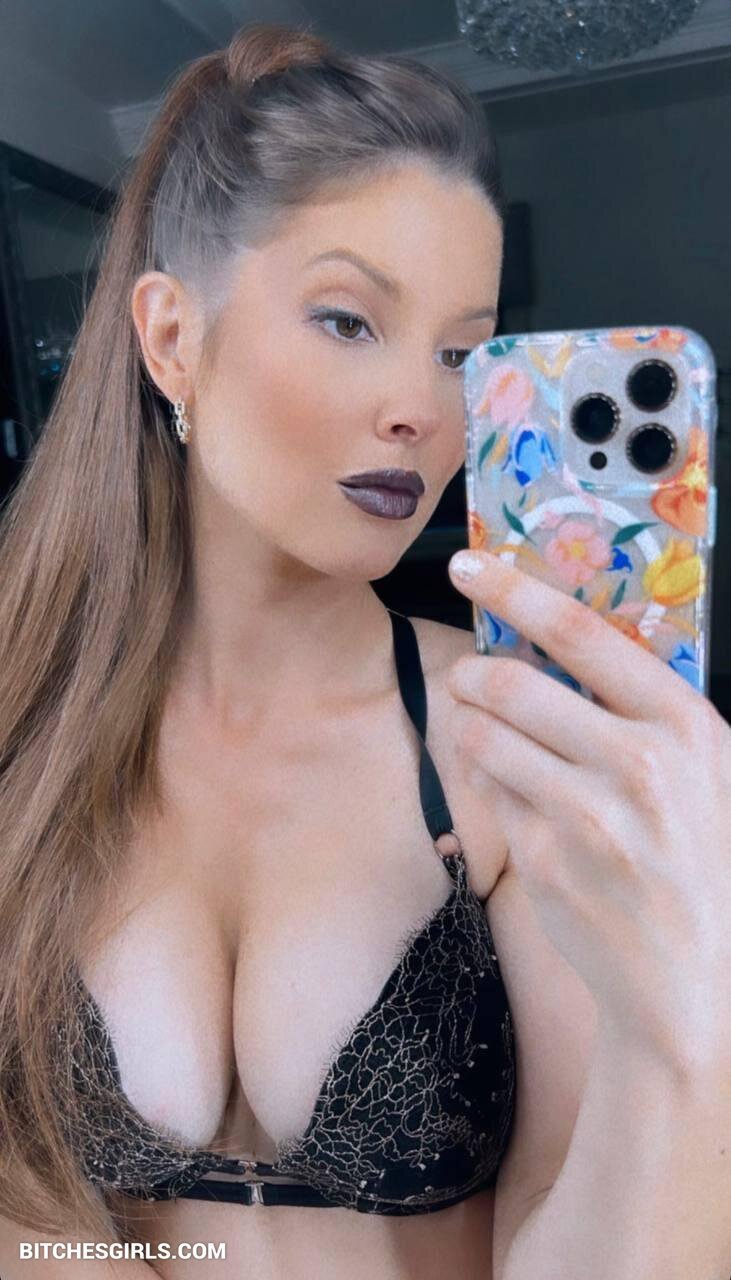 aimmee zsette patena recommends celebrity onlyfans leaks pic