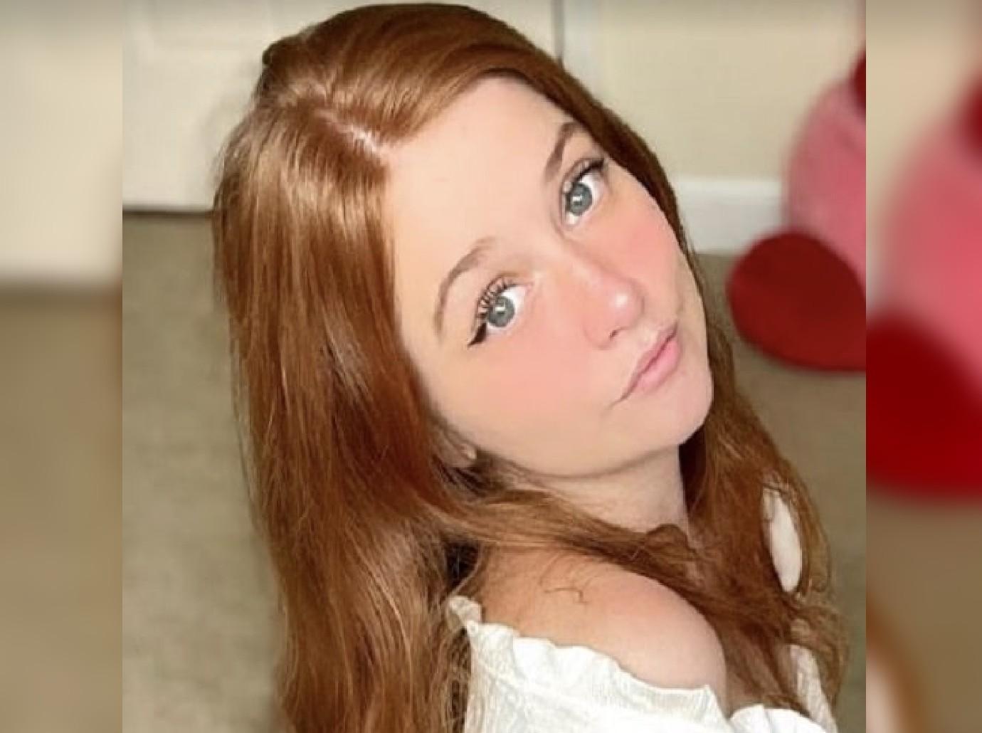 petite redhead onlyfans - cuckold forced to suck cock threesome pov