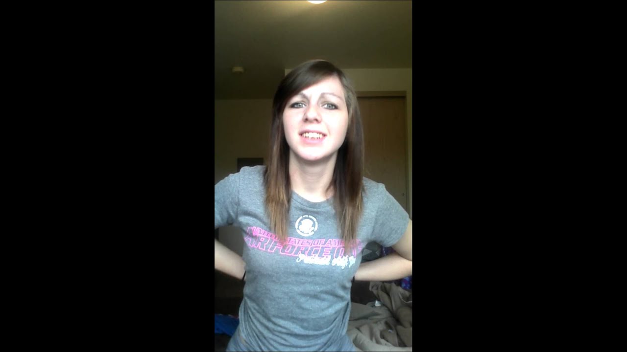 amateur lesbian webcam porn - cumming in my hand bikini niple