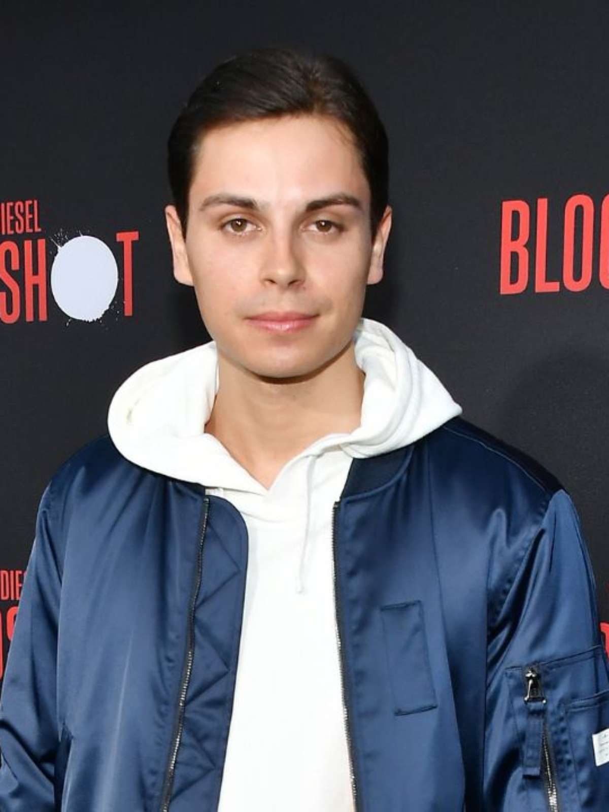 anna cross recommends naked jake t austin pic