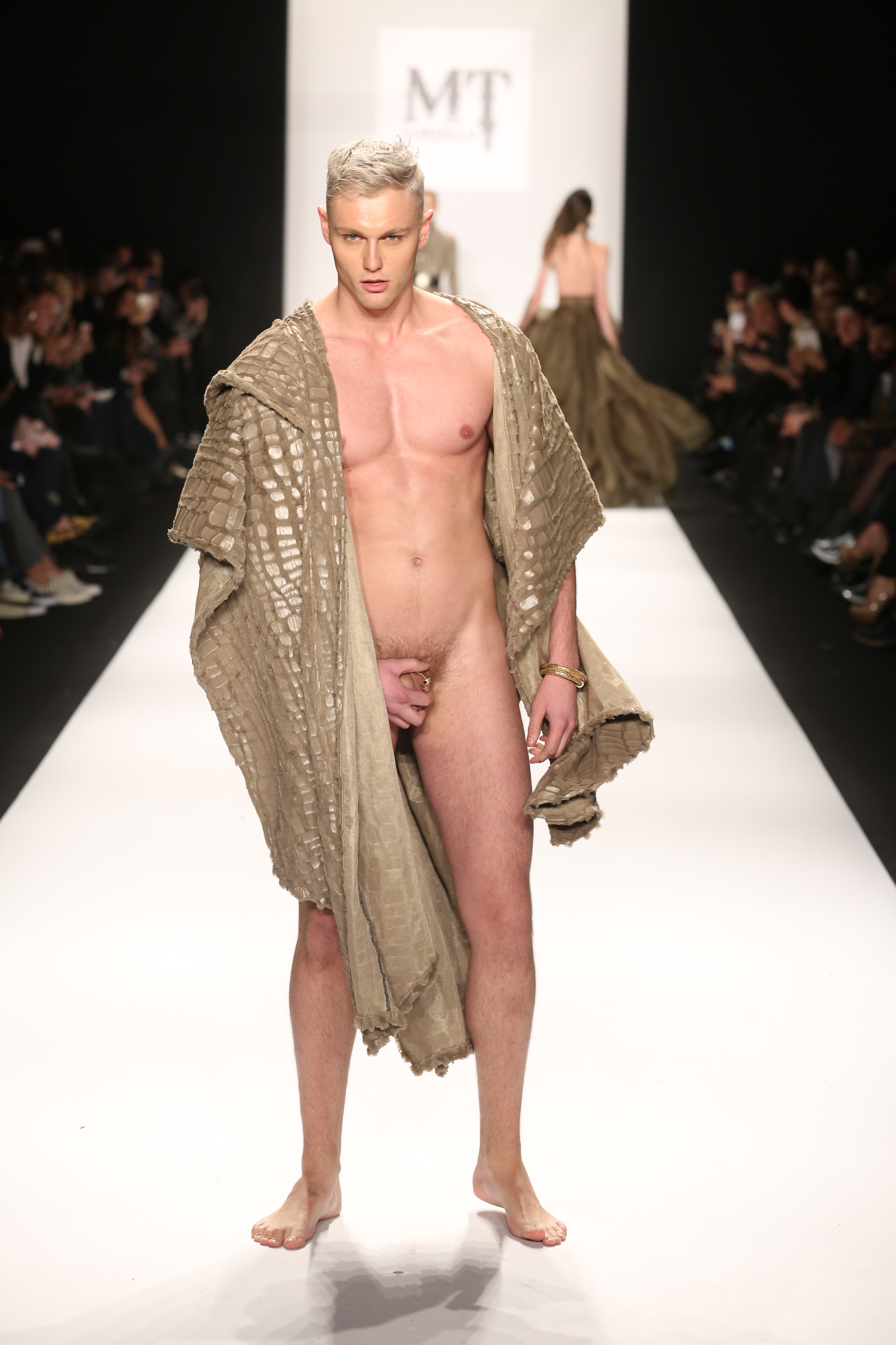 Nude Fashion Models evans porn
