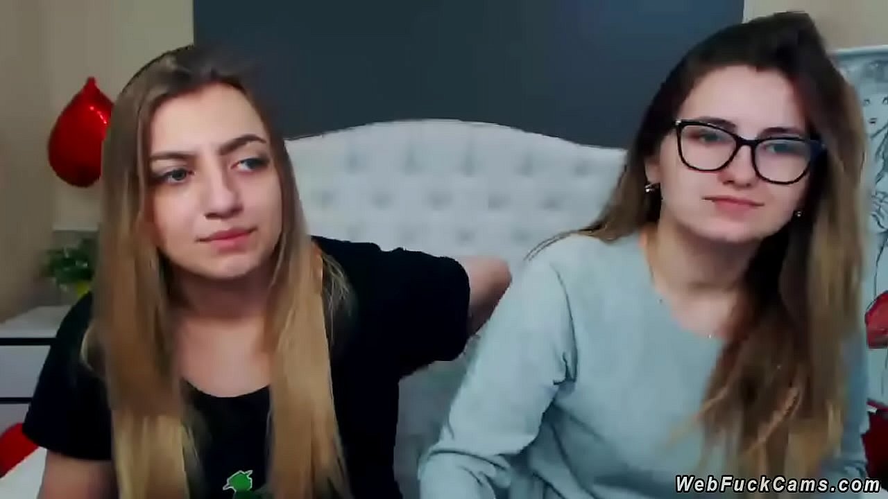 amateur lesbian webcam porn stoneham ma amateur lesbian webcam porn