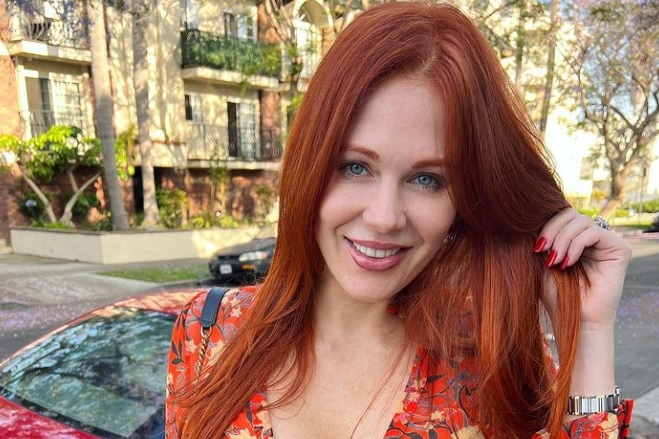 blacked maitland ward - niaomi russell padre e hijastra