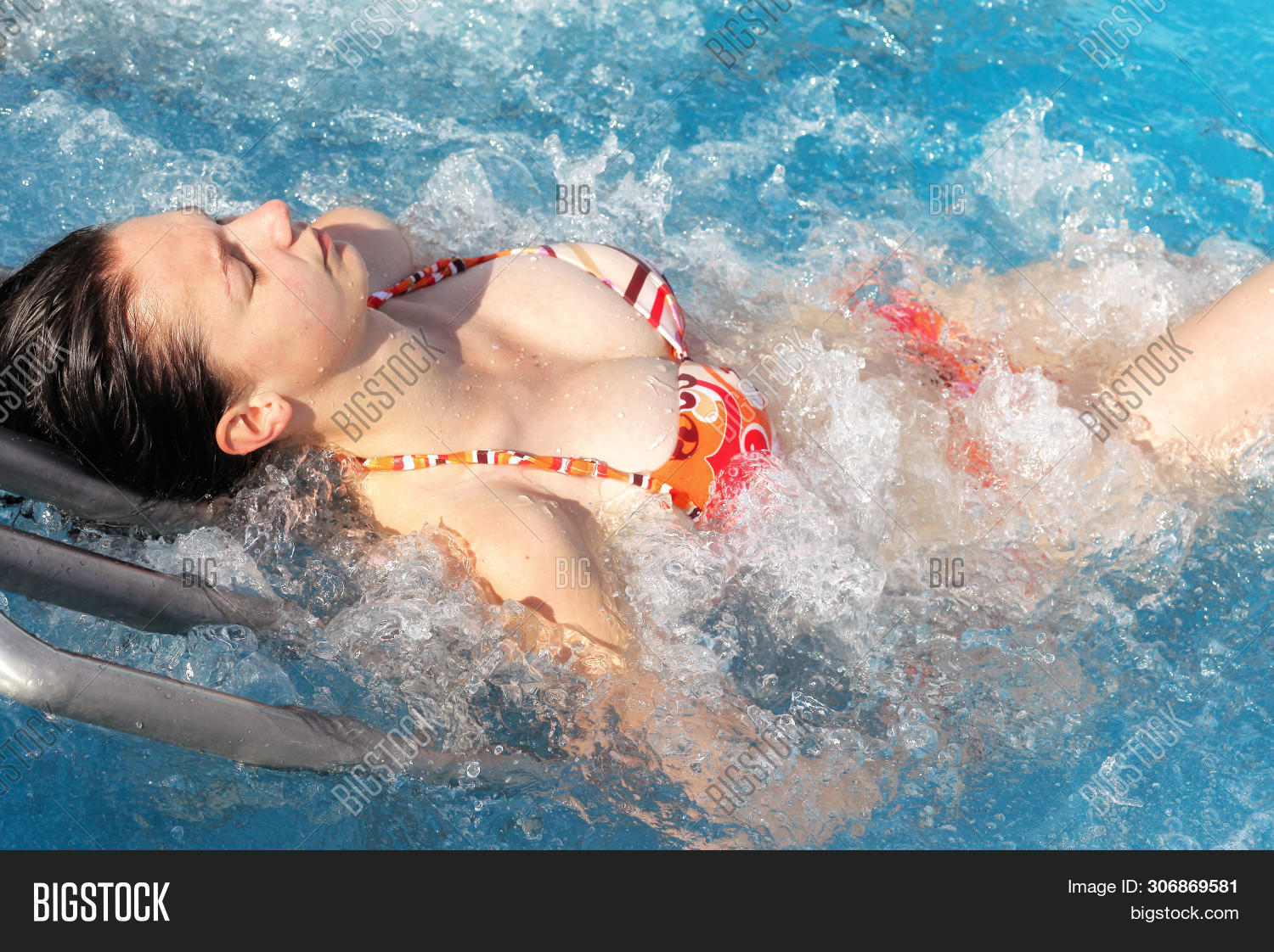 Best of Titties in the pool