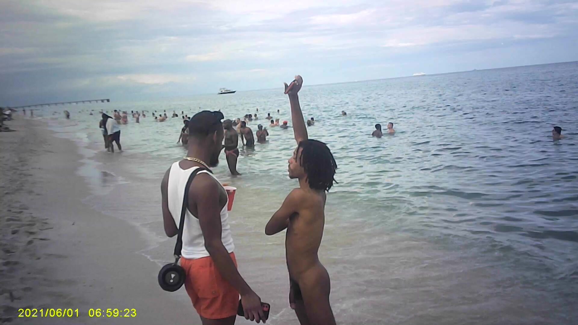 brian perrins recommends twinks at nude beach pic