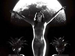sin city nudes - elle panda porn extreme bukaki