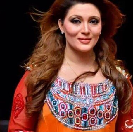 pakistani actress nude head women pakistani actress nude