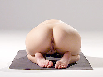 Nude Yoga Clips d videos