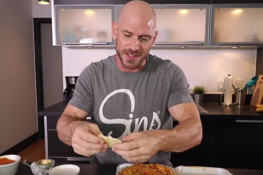 johnny sins couch - tio y sobrina lili simmons sexy