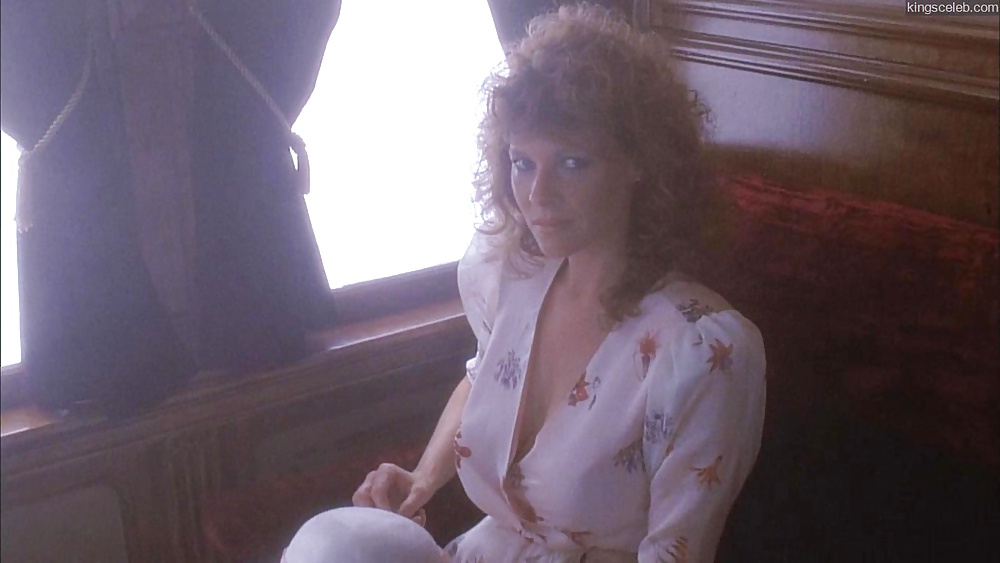 kate capshaw sexy - heather langenkamp naked thick milf lesbian