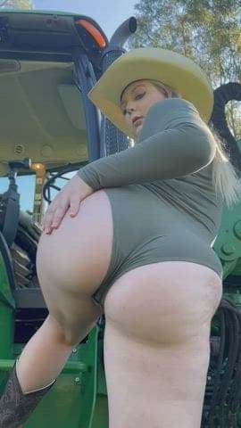 bert garino recommends Country Pawg