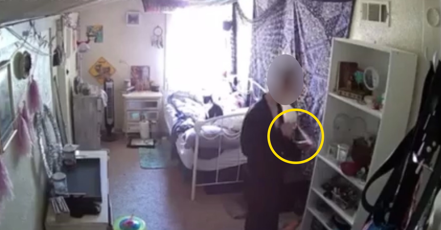 beth lundquest share hidden cam in sister bedroom photos