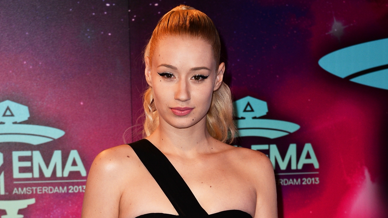 bernard dickerson recommends iggy azalea sextape video pic