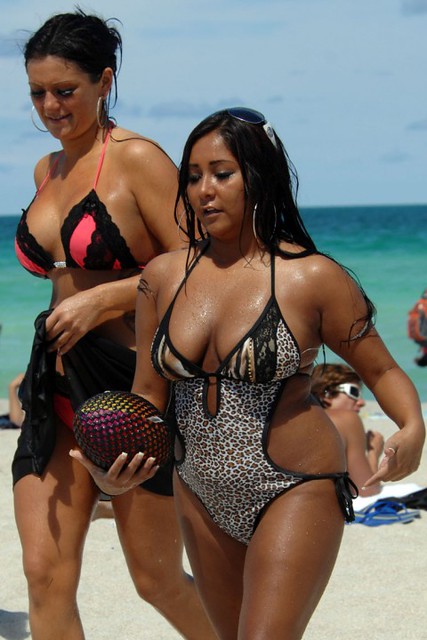 april lalonde share snooki bikini photos