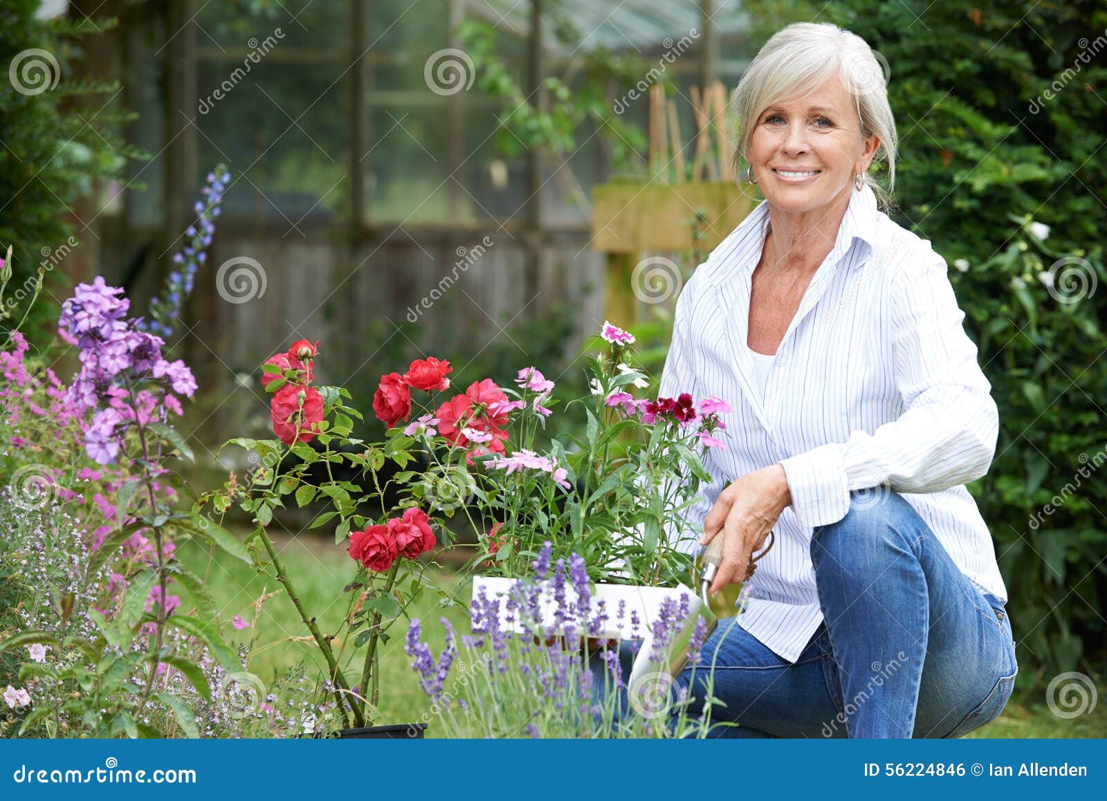 rough lesbian face sitting