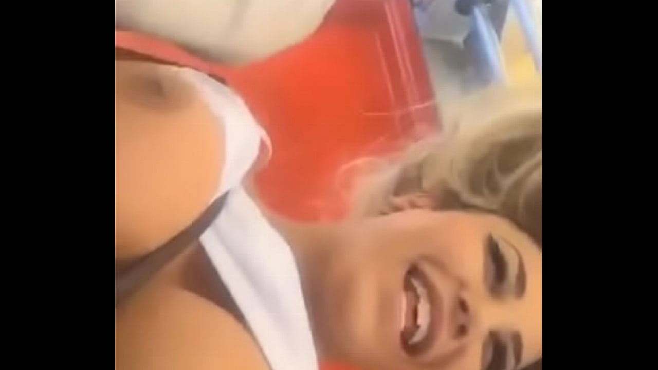 Slingshot Boob Slips homeparty sexleksaker