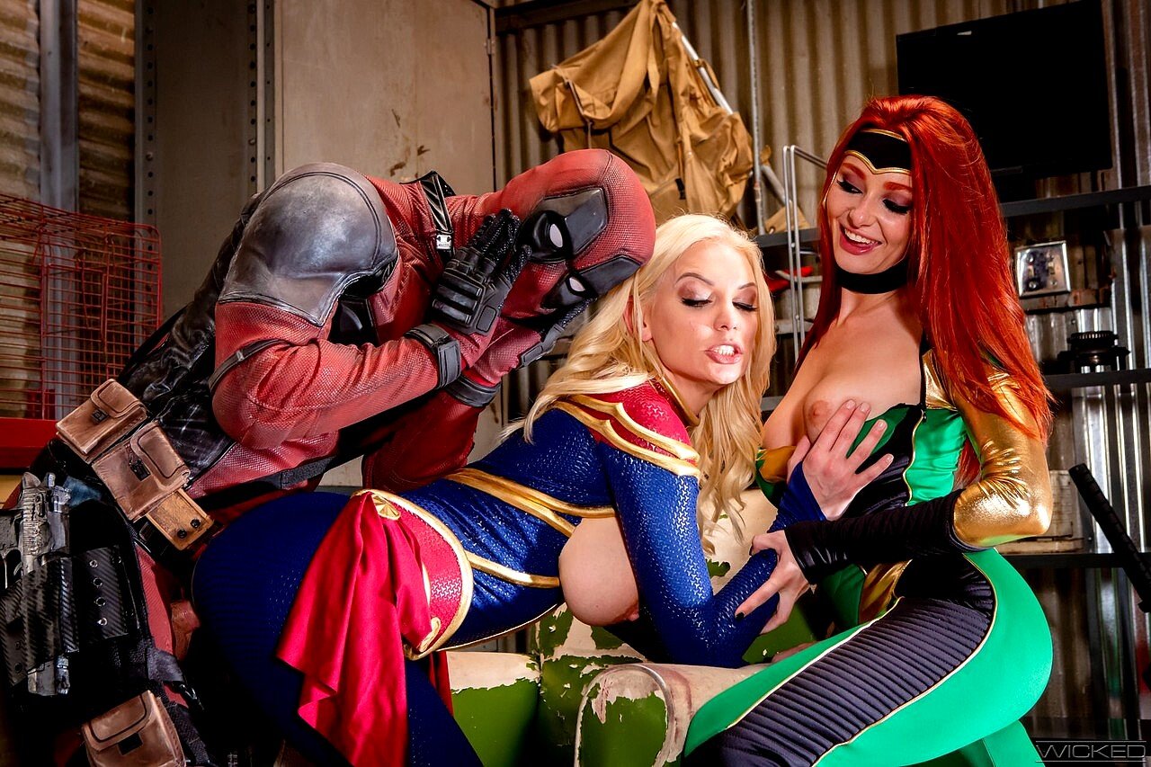 aubrey luna carmen j serrano recommends Superhero Cosplay Porn