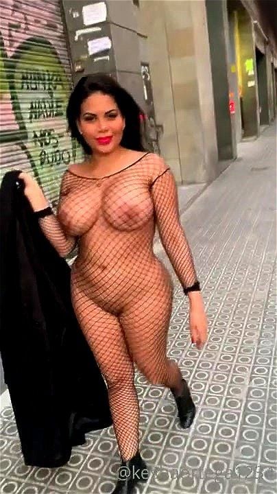 Ella hughes solo husband wife Pubic Flashing sexo mexico