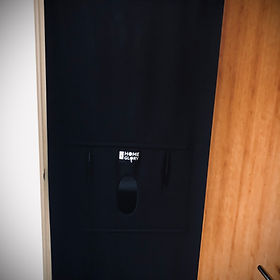 crystal phillip recommends gloryhole set up pic