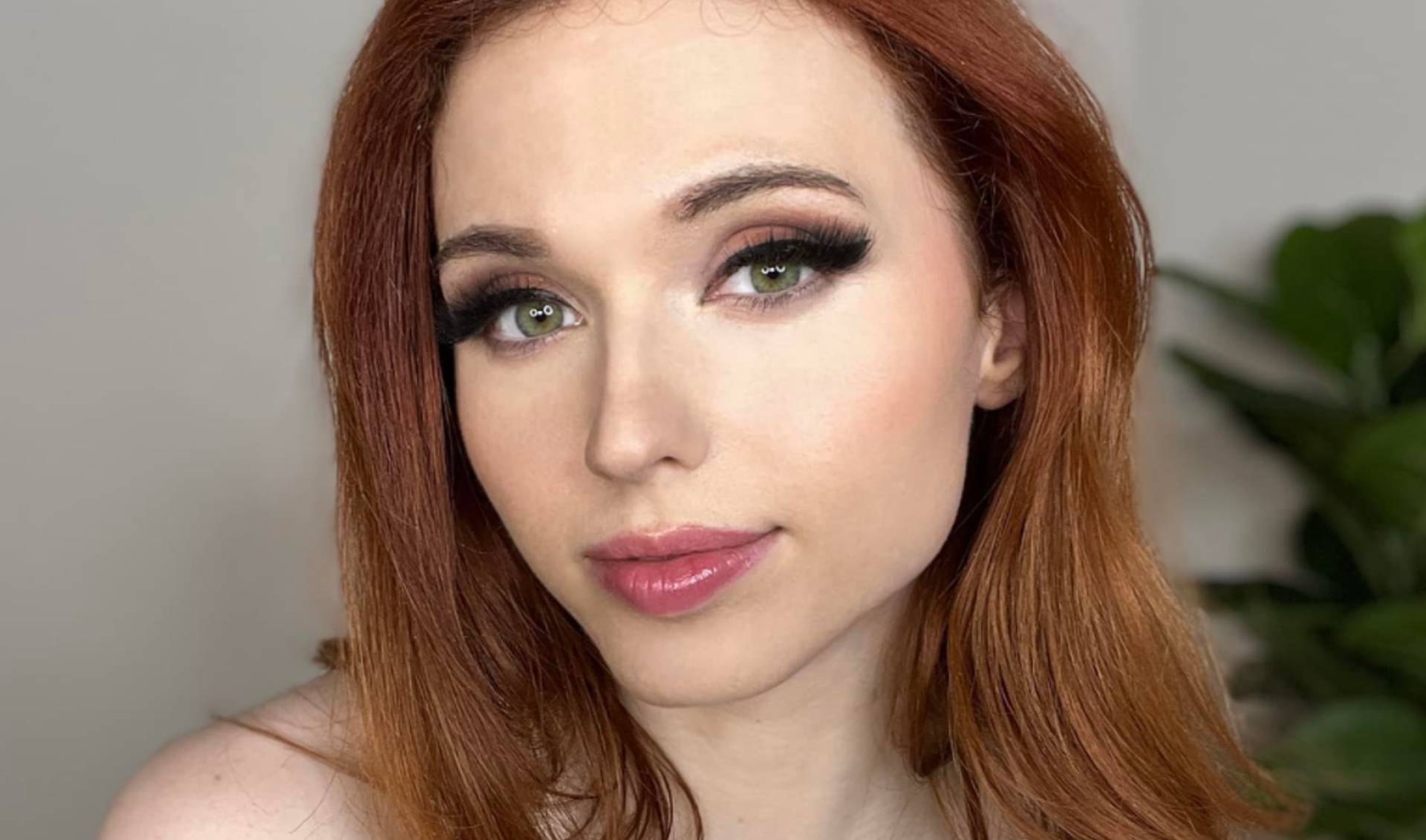 amouranth foursome - blake blossom kendra sunderland natasha nice nyl xxx