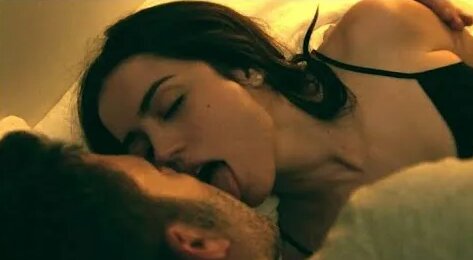 ana de armas hottest scenes