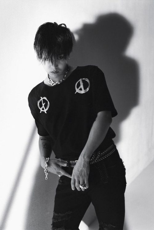 aston rich recommends black ambush short hair pic