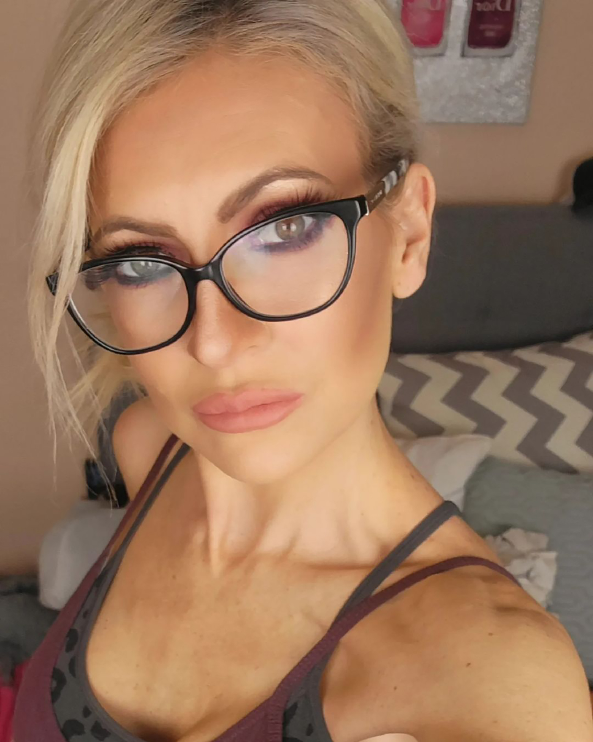 andrew bracher recommends Porn Star With Glasses