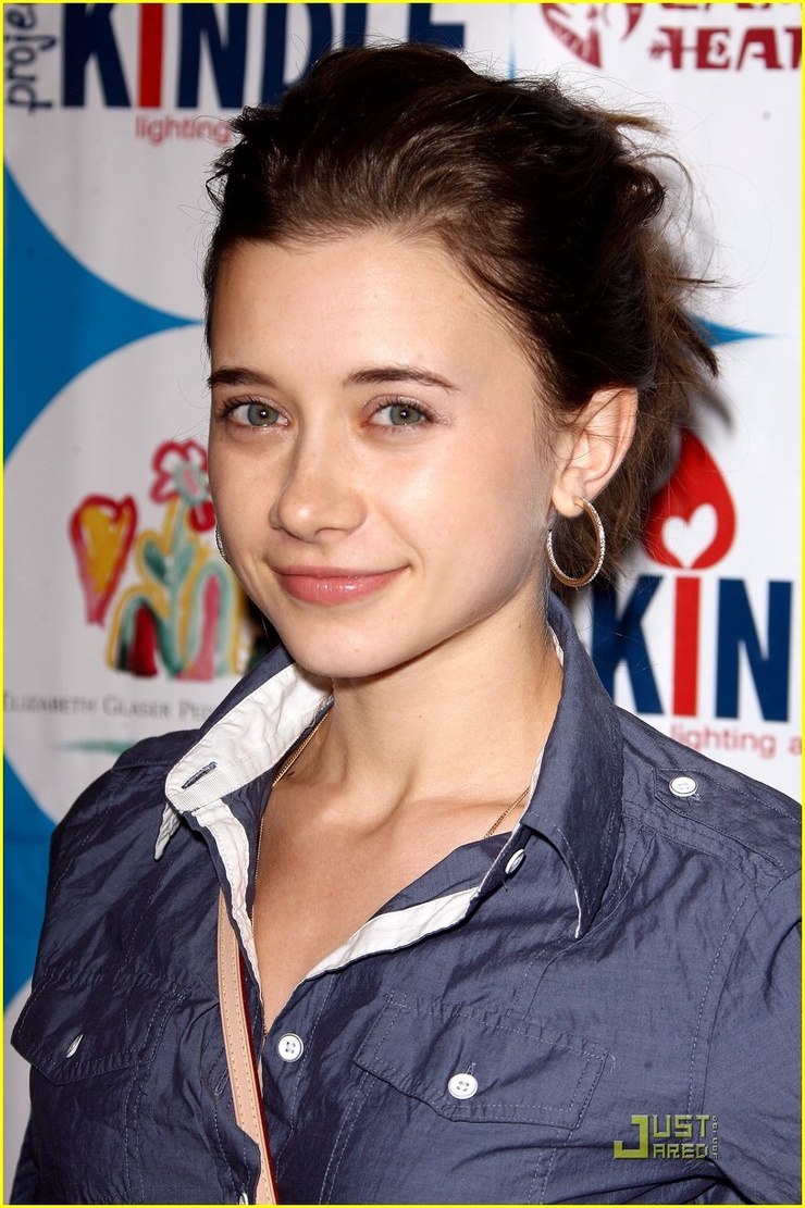 olesya rulin nude - woman exhibitionism honey wilderporn