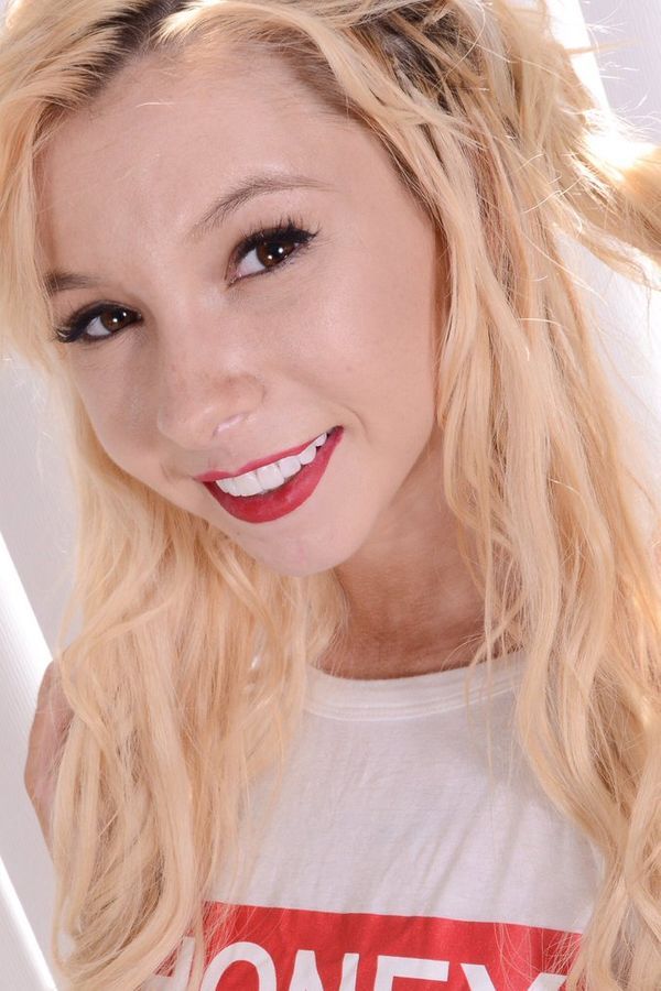 kenzie reeves bukkake - alex coal maid bound ganbang