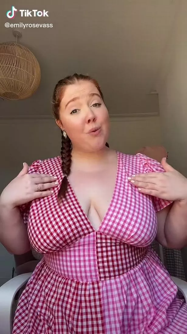 ari samuels recommends camsoda coco pic