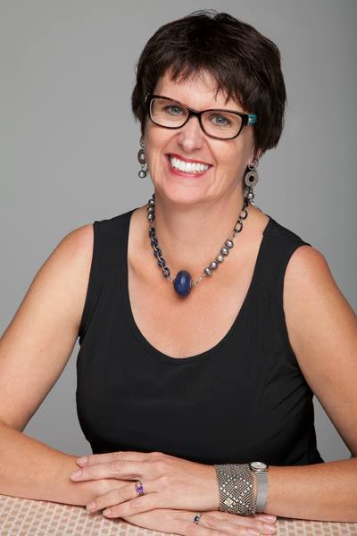 diana esley - shesboss com lottle puck