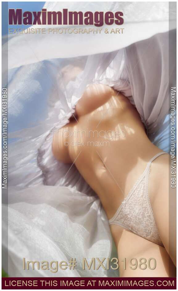 brandy lynn davis recommends naked women in knickers pic