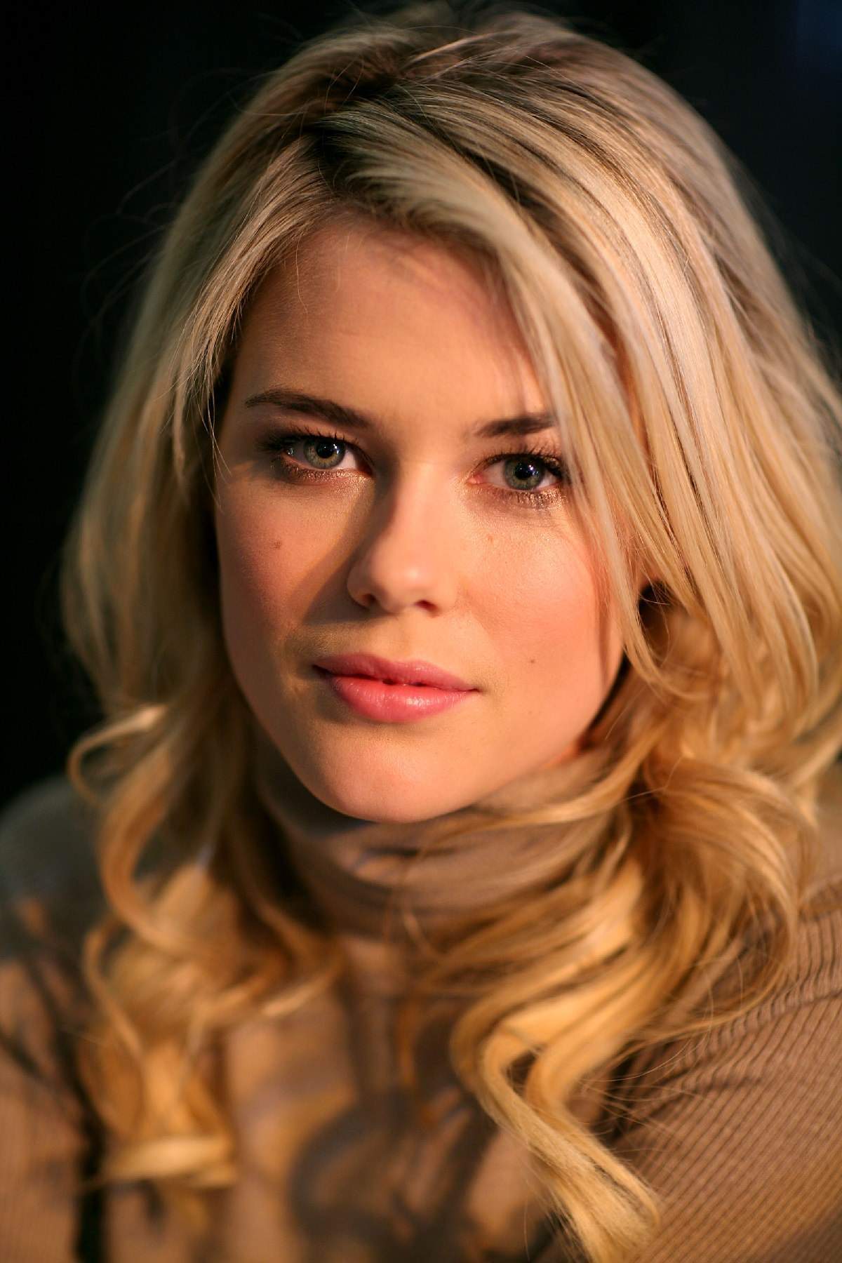 rachael taylor nude - conorcoxxx com redroselacubana anal