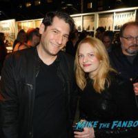 elisabeth moss sexy pupper eskorte elisabeth moss sexy
