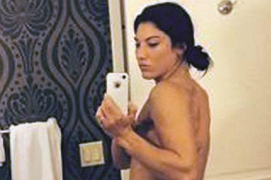 andy pasillas recommends hope solo naked photos pic