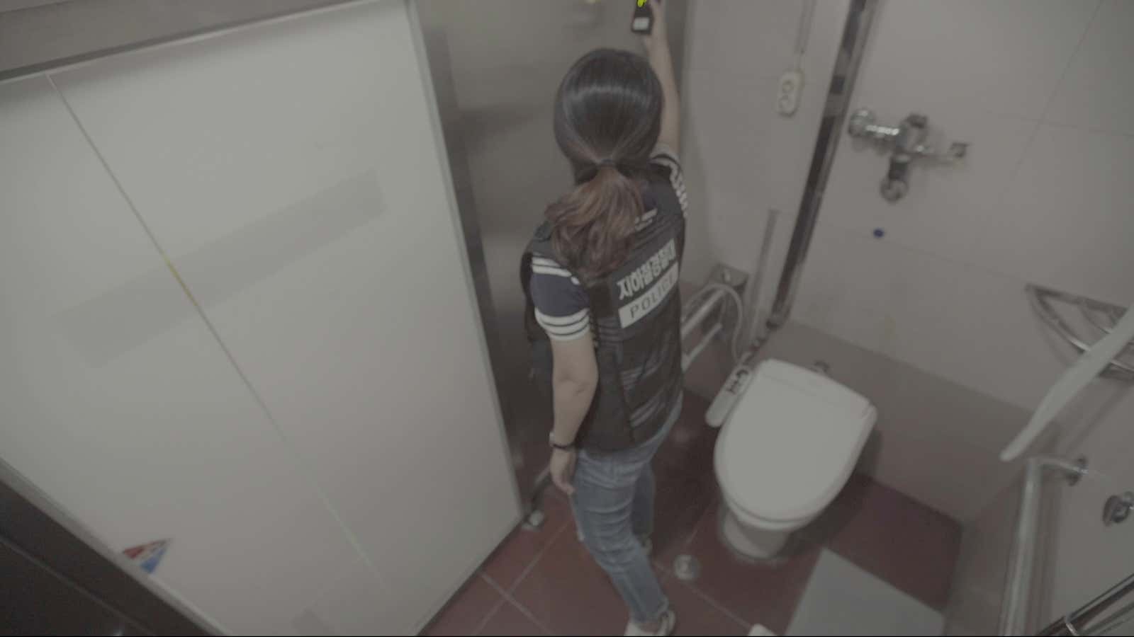 Best of earthquake porn dennis san share hidden bathroom spy cam photos