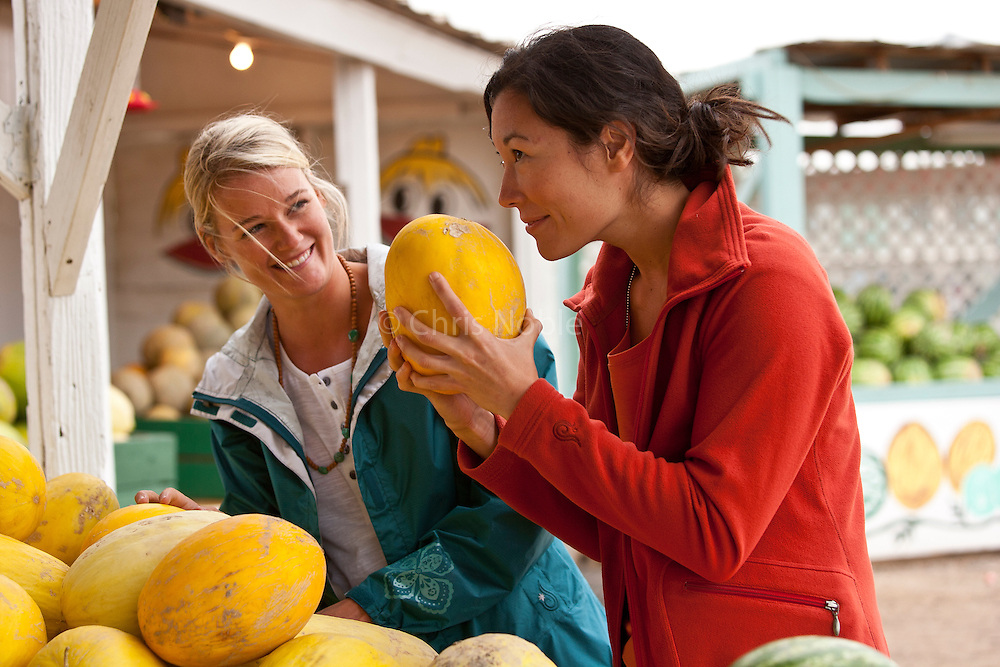 besim ferizi recommends Jennifer White Summer Melons