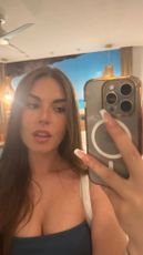 lauren alexis snap