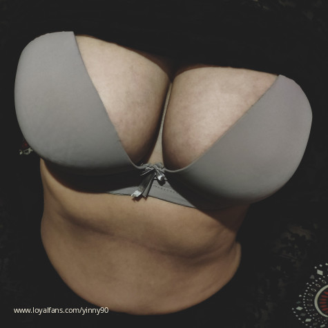 nip slips on rides bernadette boco share olivia xasta