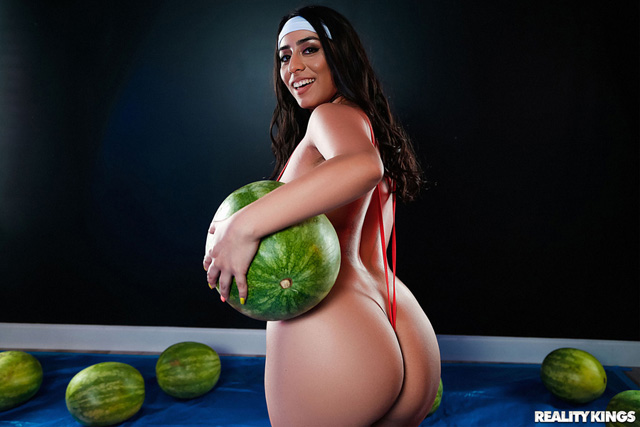 ali alrubaye recommends melon porn pic