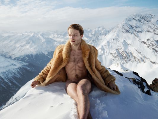 Naked Men In Snow sex lespisch ashley spielman recommends Naked Men In Snow