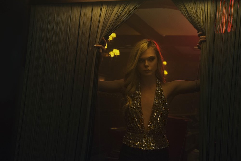 charles heckler recommends neon demon nude pic