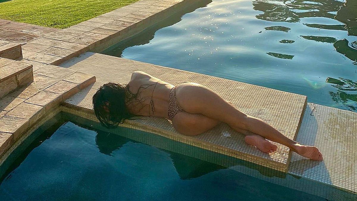 Wife riding me dicke lippen Nicole Scherzinger Nude Naked jones transformation