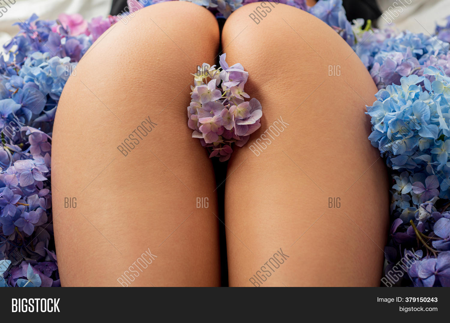 daniel lipsky recommends Nude Buttox