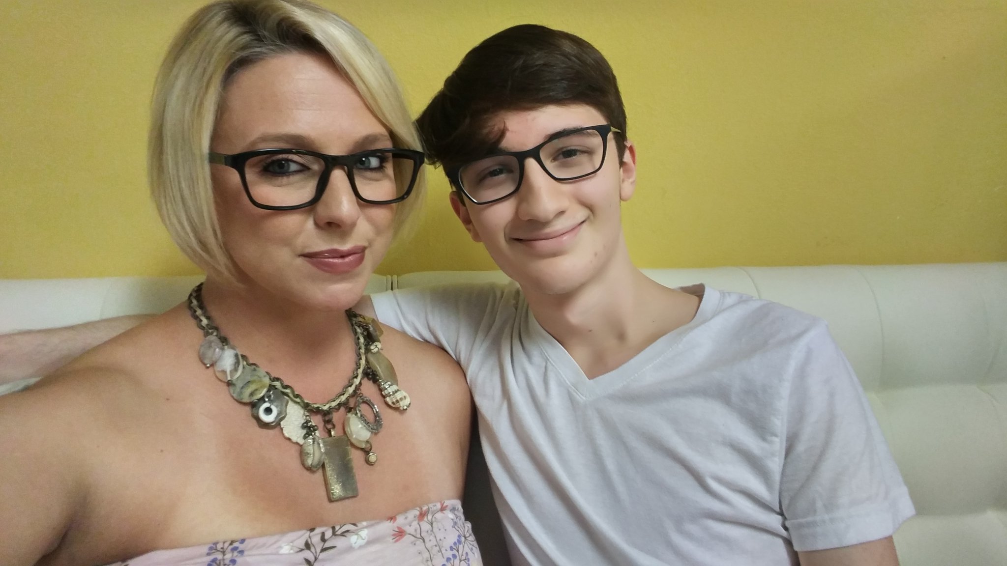 sleping mom porn - belle delphinepussy indian porn 69