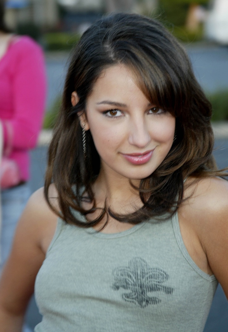 cameron cotterill add photo vanessa lengies sexy